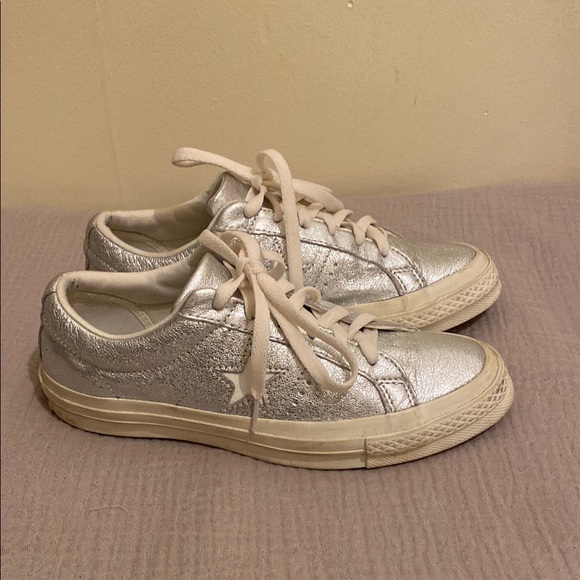 Converse Star Silver Women's Sneakers. Size 8.5 - Picture 2 of 10